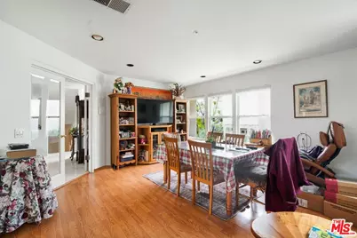 7307 Hannum Ave, Culver City, CA 90230 - Photo 15