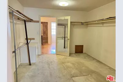 1137 Eagle Vista Dr, Los Angeles, CA 90041 - Photo 25