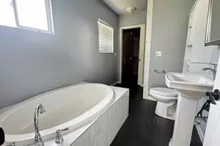 5717 4th Ave, Los Angeles, CA 90043 - Photo 19