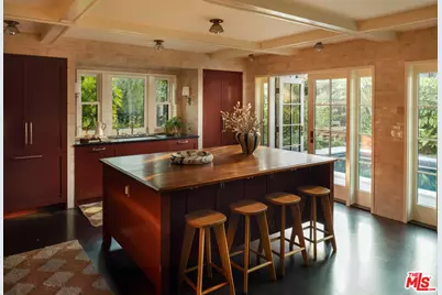 649 Palms Blvd, Venice, CA 90291 - Photo 9