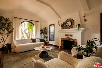 4260 S Norton Ave, Los Angeles, CA 90008 - Photo 7