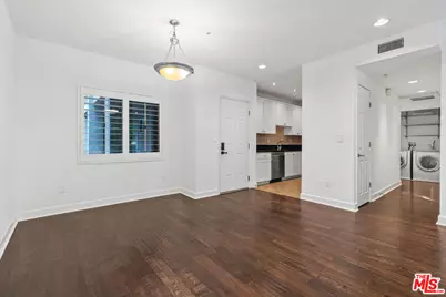 6038 Carlton Way #106, Los Angeles, CA 90028 - Photo 7