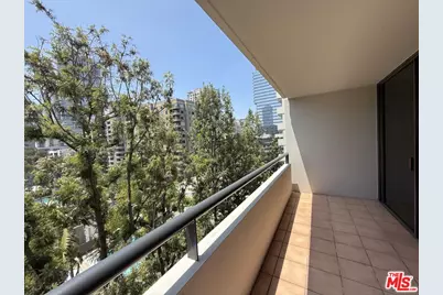 600 W 9th St #814, Los Angeles, CA 90015 - Photo 11