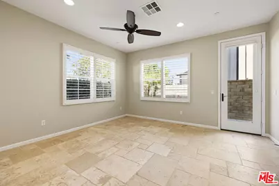 21789 Propello Dr, Santa Clarita, CA 91350 - Photo 5