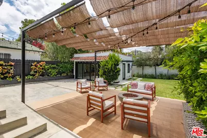 429 N Arden Blvd, Los Angeles, CA 90004 - Photo 27