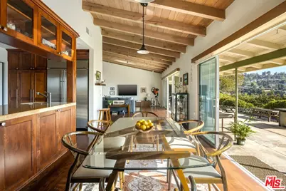 3823 Cody Rd, Sherman Oaks, CA 91403 - Photo 17