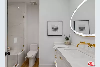 128 Roma Ct, Marina del Rey, CA 90292 - Photo 33