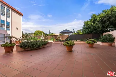 2045 4th St #301B, Santa Monica, CA 90405 - Photo 43