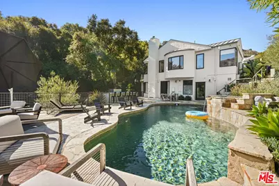 28222 Via Acero St, Malibu, CA 90265 - Photo 3