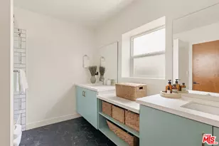 4111 Mantova Dr, Los Angeles, CA 90008 - Photo 19