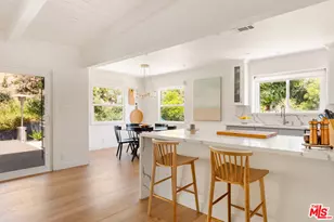 4111 Mantova Dr, Los Angeles, CA 90008 - Photo 3