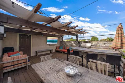 11940 Westminster Ave, Los Angeles, CA 90066 - Photo 41