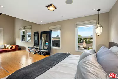 11940 Westminster Ave, Los Angeles, CA 90066 - Photo 23