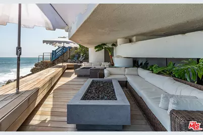 21016 Pacific Coast Hwy, Malibu, CA 90265 - Photo 15
