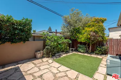 12495 Culver Blvd, Los Angeles, CA 90066 - Photo 31