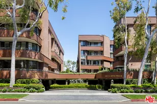 300 N Swall Dr, Beverly Hills, CA 90211 - Photo 1