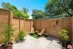 5226 Village Green, Los Angeles, CA 90016 - Photo 31