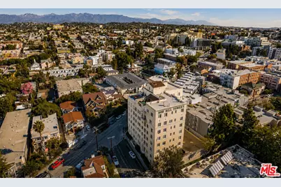 2430 Ocean View Ave, Los Angeles, CA 90057 - Photo 5