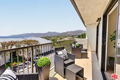 6762 Las Olas Way, Malibu, CA 90265 - Photo 11