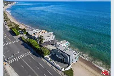 26122 Pacific Coast Hwy, Malibu, CA 90265 - Photo 29
