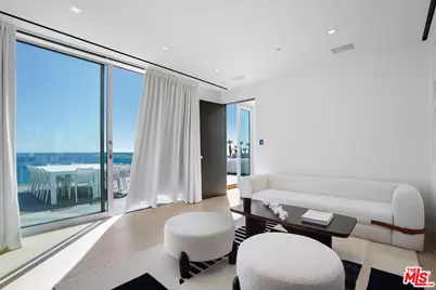 26122 Pacific Coast Hwy, Malibu, CA 90265 - Photo 15