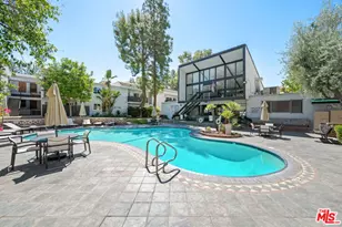 18645 Hatteras St, Tarzana, CA 91356 - Photo 7