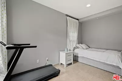 139 S Orange Dr, Los Angeles, CA 90036 - Photo 13
