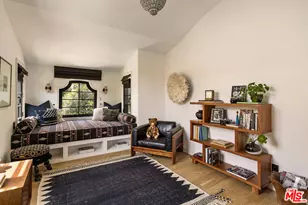 2168 Princeton Ave, Los Angeles, CA 90026 - Photo 19