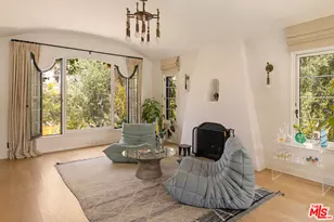 2168 Princeton Ave, Los Angeles, CA 90026 - Photo 11