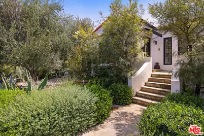2168 Princeton Ave, Los Angeles, CA 90026 - Photo 3