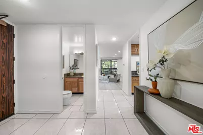 4477 Wilshire Blvd #103, Los Angeles, CA 90010 - Photo 7