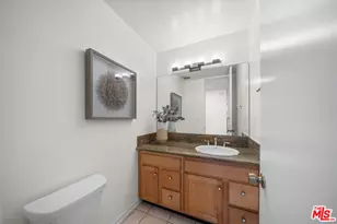 4477 Wilshire Blvd, Los Angeles, CA 90010 - Photo 27
