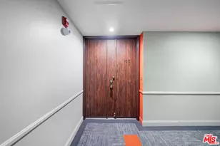 4477 Wilshire Blvd, Los Angeles, CA 90010 - Photo 5