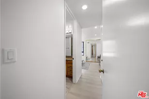 4477 Wilshire Blvd, Los Angeles, CA 90010 - Photo 45