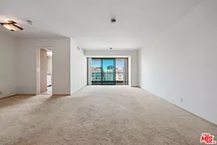 10490 Wilshire Blvd, Los Angeles, CA 90024 - Photo 7