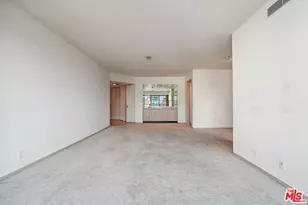 10490 Wilshire Blvd, Los Angeles, CA 90024 - Photo 11