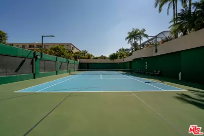 10490 Wilshire Blvd #1402, Los Angeles, CA 90024 - Photo 49