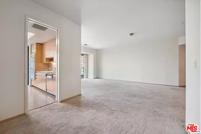 10490 Wilshire Blvd #1402, Los Angeles, CA 90024 - Photo 9