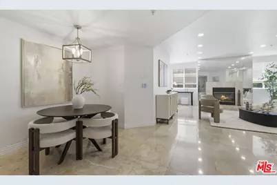 120 S Crescent Dr #104, Beverly Hills, CA 90212 - Photo 3