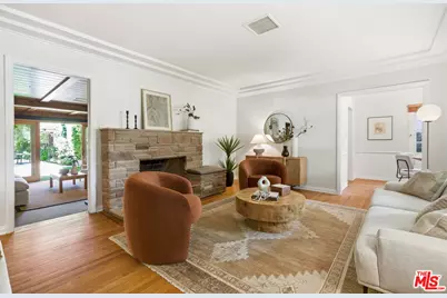 4132 Rhodes Ave, Studio City, CA 91604 - Photo 5