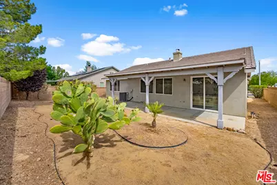 6304 Starview Dr, Lancaster, CA 93536 - Photo 27