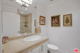 850 N Croft Ave, West Hollywood, CA 90069 - Photo 23