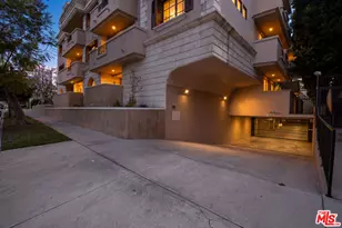 850 N Croft Ave, West Hollywood, CA 90069 - Photo 33