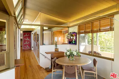 3624 Buena Park Dr, Studio City, CA 91604 - Photo 5