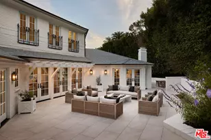 31 Oakmont Dr, Los Angeles, CA 90049 - Photo 7