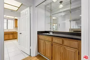 10475 Eastborne Ave, Los Angeles, CA 90024 - Photo 7