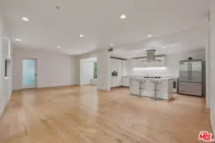 825 N Kings Rd, West Hollywood, CA 90069 - Photo 1