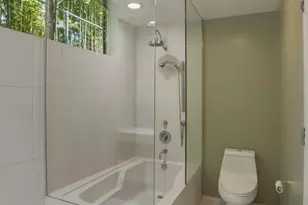 825 N Kings Rd, West Hollywood, CA 90069 - Photo 19