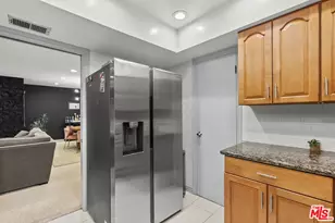 6752 Hillpark Dr, Los Angeles, CA 90068 - Photo 25