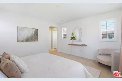20244 Pienza Ln, Porter Ranch, CA 91326 - Photo 23